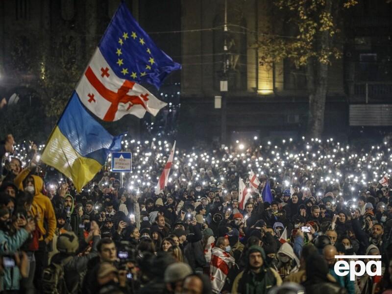 Країни Балтії введуть санкції проти тих, хто силою розганяє протест у Тбілісі – Ландсбергіс