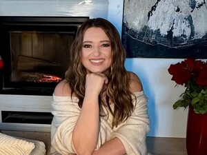 Могилевская презентовала переведенный хит