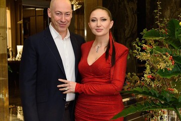 Зустріч Трампа й Путіна, кінець Маска, блокування YouTube у Росії. Стрим Бацман із Гордоном. Трансляція