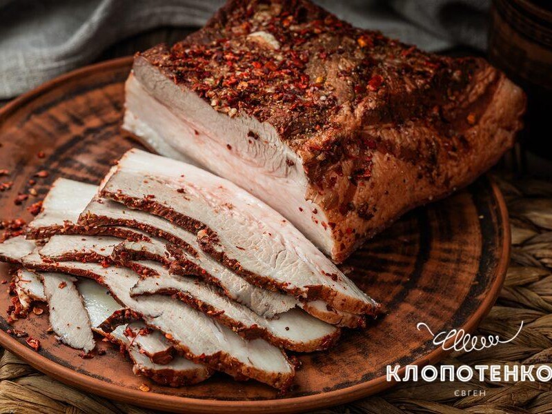 Додайте це в маринад – і свинячий шпондер вийде м'яким