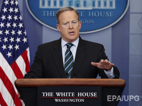 Трамп планирует историческое финансовое вложение в армию США – Спайсер 