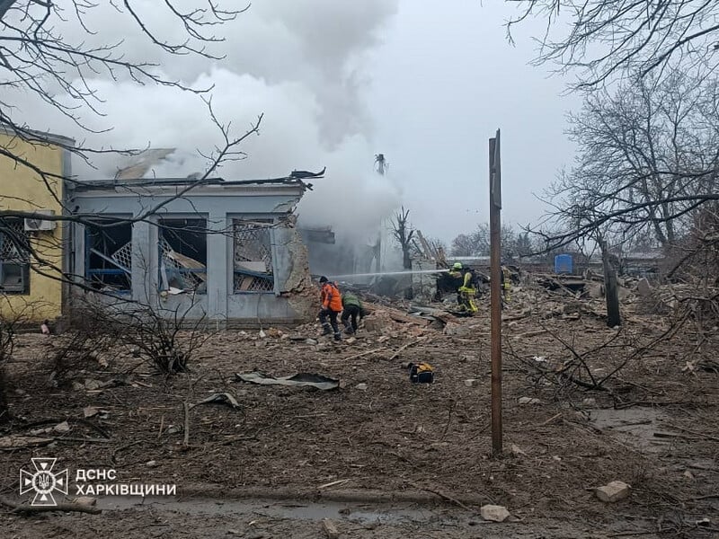 РФ ударила КАБ по двум районам Харьковской области, есть жертва и раненые – ОВА