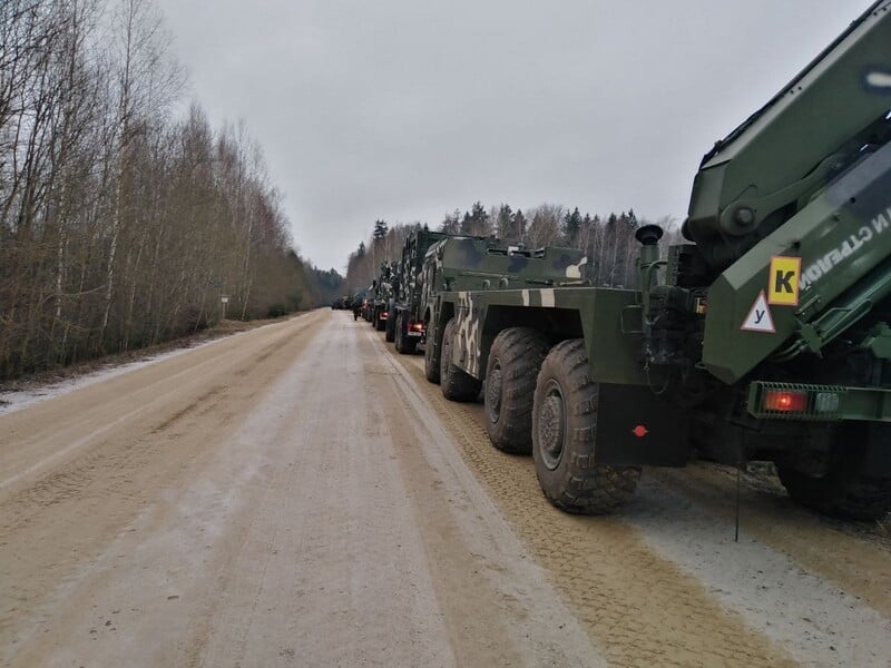 Беларусь нарастила военное присутствие в украинском приграничье. В СНБО заверили, что угрозы вторжения пока нет