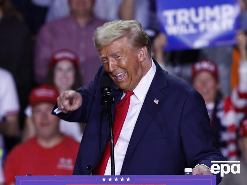 Суд объявил приговор Трампу. Он стал первым осужденным президентом США