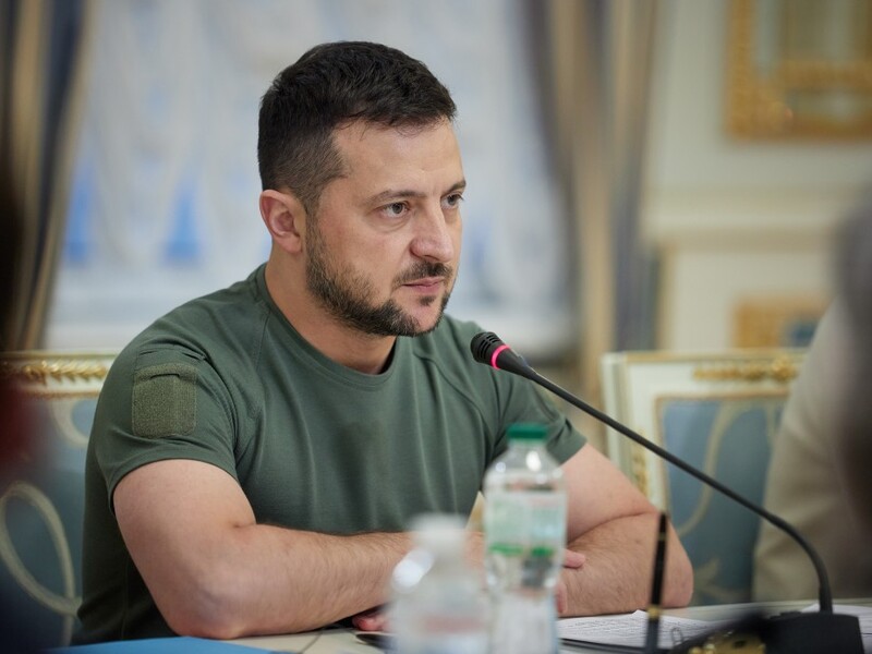 Зеленський провів ставку й доручив збільшити кількість замовлень дронів