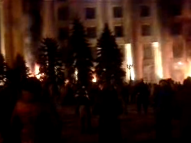 Сепаратисты подожгли здание Харьковской облгосадминистрации