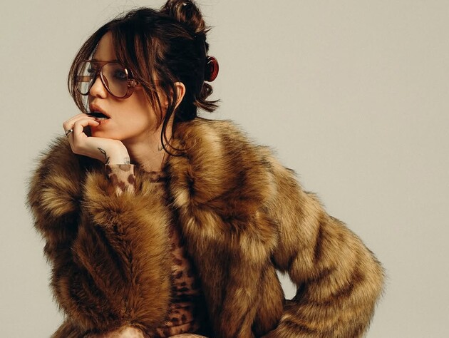 Дорофеева показала, как сочетала леопардовый принт и мех