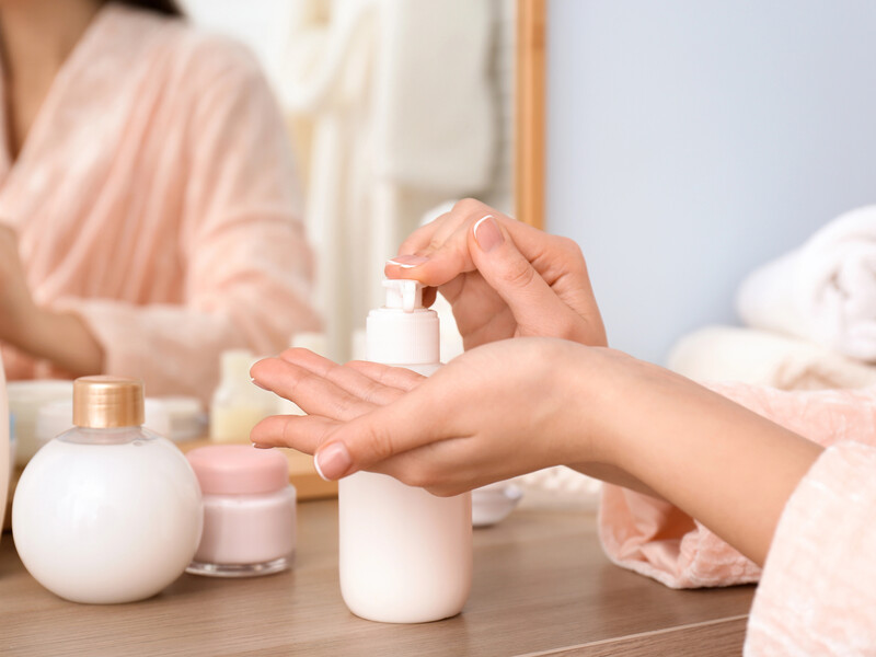 Як доглядати за шкірою в зимовий період: поради й рекомендації