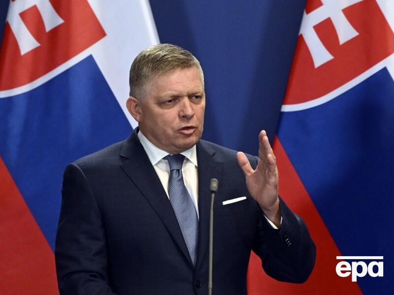 Фицо пожаловался Шольцу, что Зеленский не реагирует на предложение встретиться в Давосе