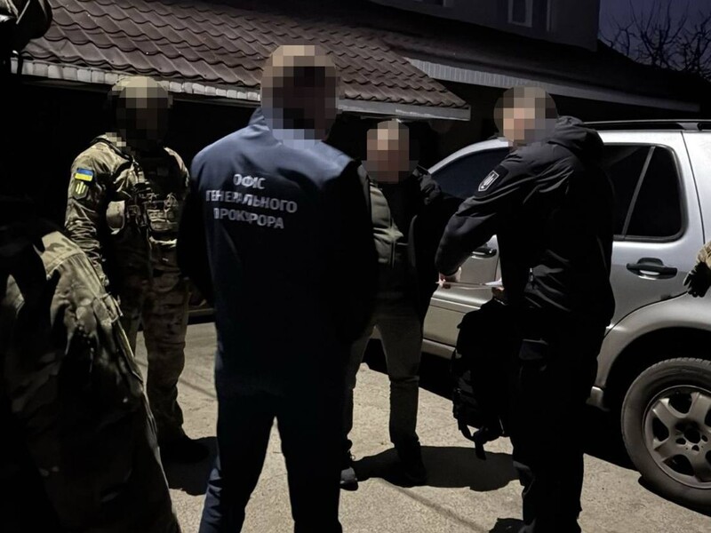 Керівництво Сил логістики ЗСУ підозрюють у завищенні цін на запчастини для бронетехніки – ДБР