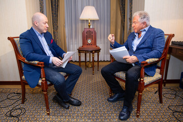 Путін у пастці, план Трампа, коли закінчиться війна, кінець ЄС. Інтерв'ю Гордона з Гінзбургом. Трансляція