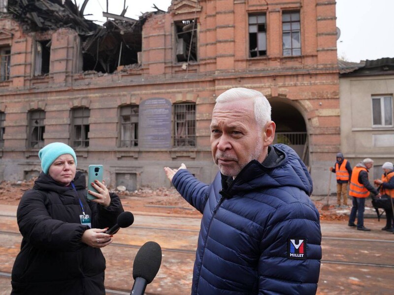 РФ ударила по центру Харькова дроном, есть пострадавший