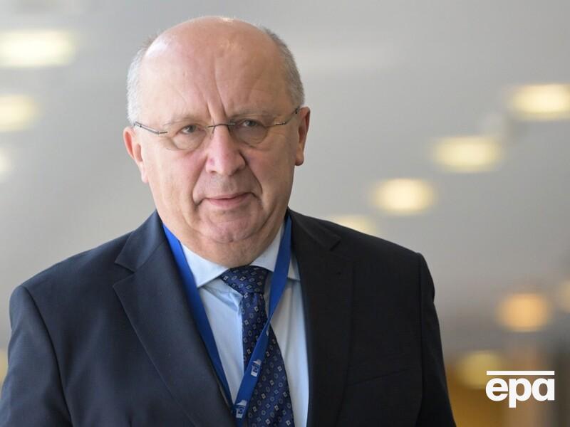 Еврокомиссар по обороне призвал подвинуть военные цели НАТО на 14 лет из-за угрозы со стороны РФ