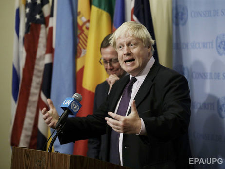 Глава МИД Великобритании Джонсон отказался от гражданства США