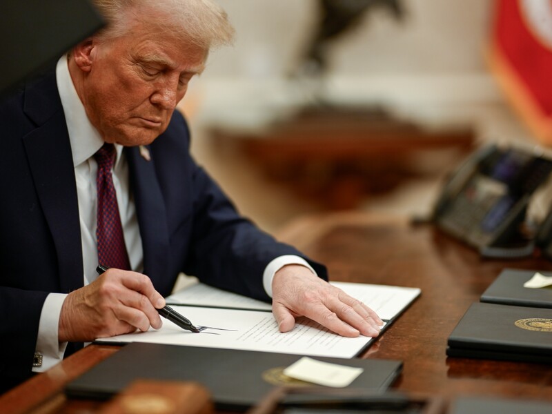 "Важнейший актив в истории". В США официально переименовали Мексиканский залив на Американский