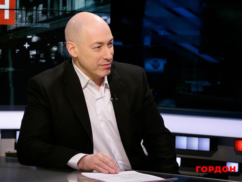 Гордон назвав "агресивною ідіоткою" Родніну, яка підтримала війну. Вона відповіла, що її прізвище і порівнювати не можна із прізвищем Гордон