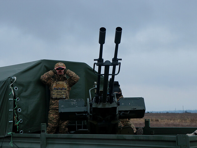 ЗСУ збили половину із сотні дронів, які РФ випустила вночі. Є руйнування в чотирьох областях