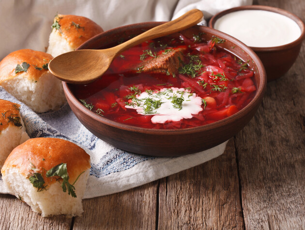 Добавьте в блюдо 100 г этого сладкого продукта. Старинный рецепт борща