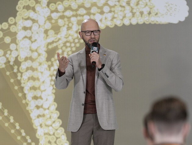 Військові інвестиції в Україну є найкращими інвестиціями в безпеку США – Яценюк