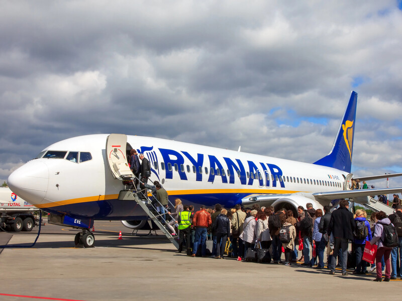 Директор Ryanair рассказал, когда авиакомпания возобновит полеты над Украиной