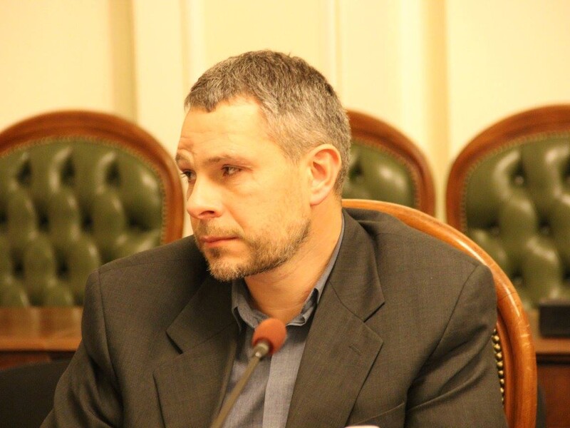 За включением журналистки Крюковой в санкционный список может стоять владелец "Укрбуду" Микитась – политолог