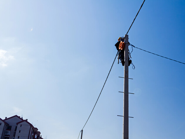 За останню добу енергетики відновили світло в семи населених пунктах Донецької області