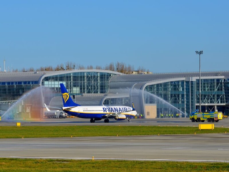 Ryanair має намір стати першою авіакомпанією, яка повернеться в Україну після війни