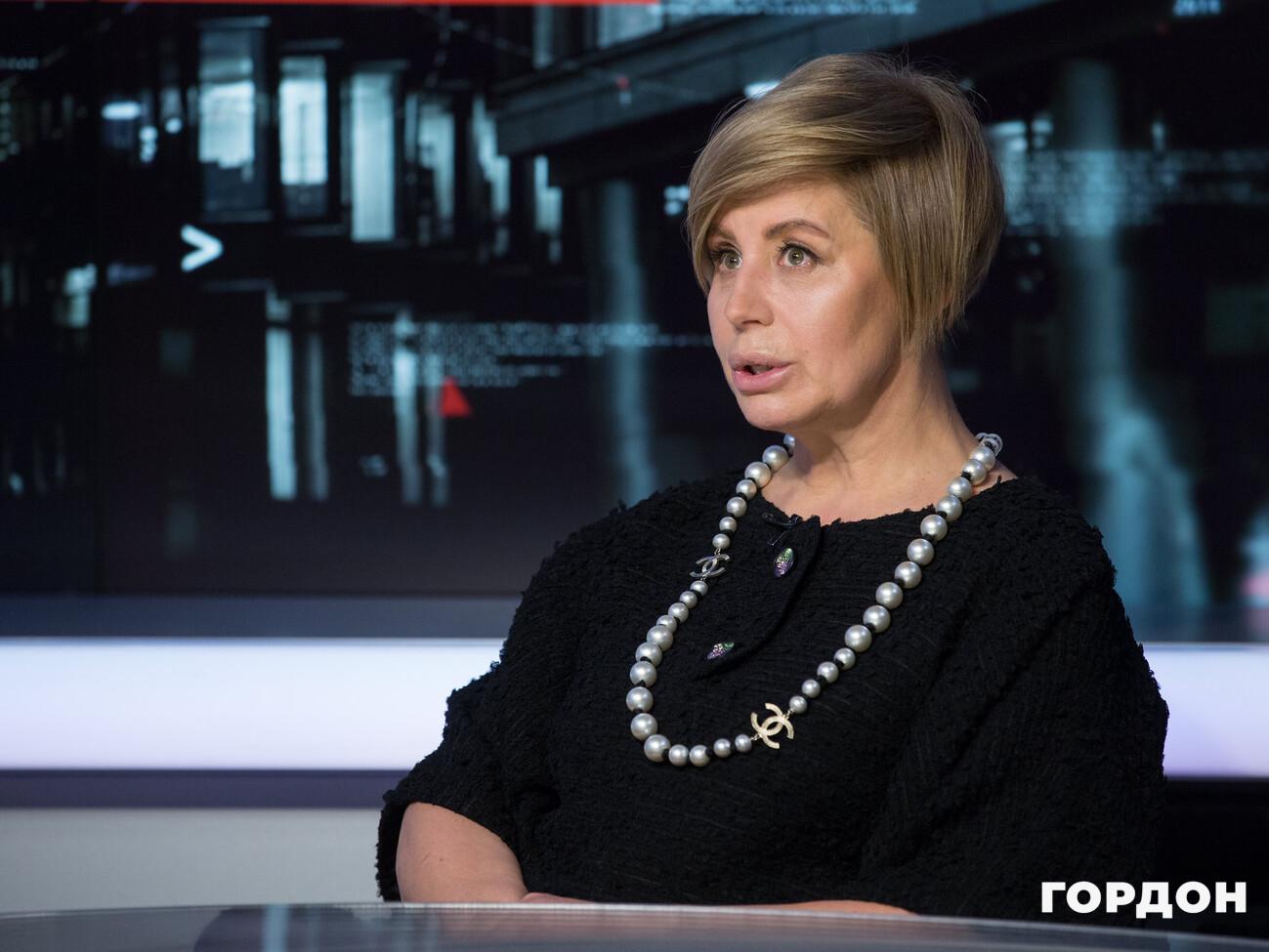 Ақ көкірекше порно Fairy Tail порно