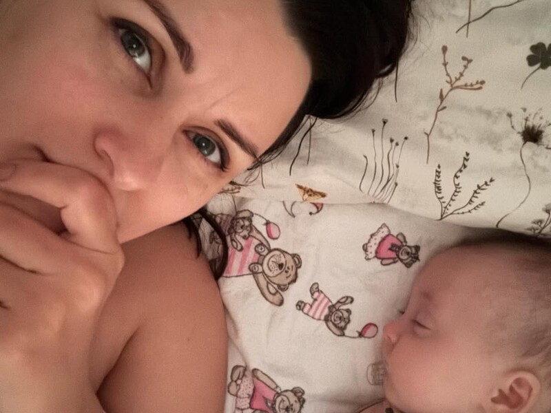 Глінська показала себе під час грудного вигодовування доньки