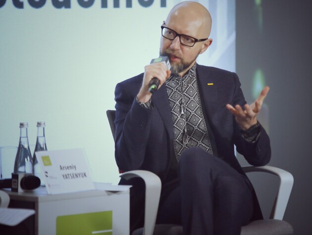 Новая администрация США должна осознать, что Россия является заклятым врагом Соединенных Штатов – Яценюк