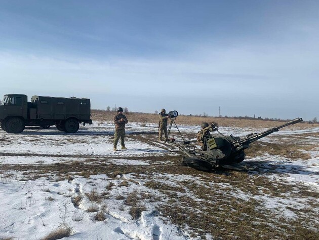 За ніч РФ випустила по Україні дві ракети й понад 160 дронів. Знешкоджено більшість БПЛА