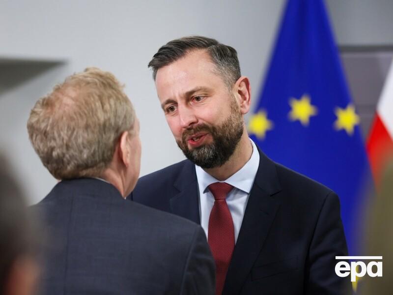 Ни одна коалиция стран не планирует направлять войска в Украину – министр обороны Польши