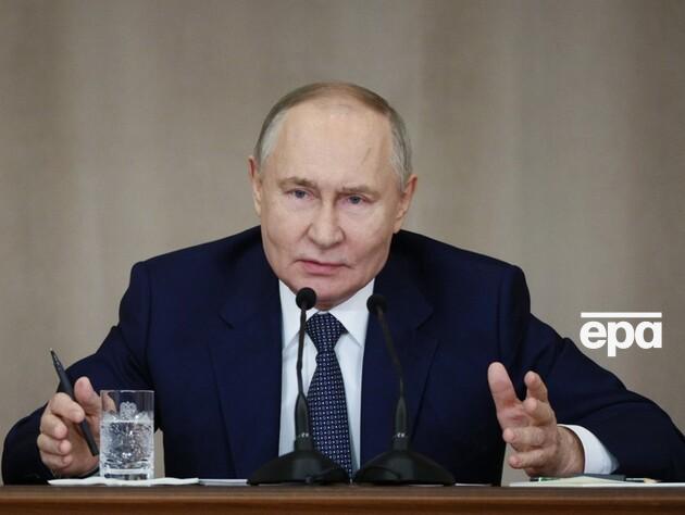 На лбу Путина заметили 