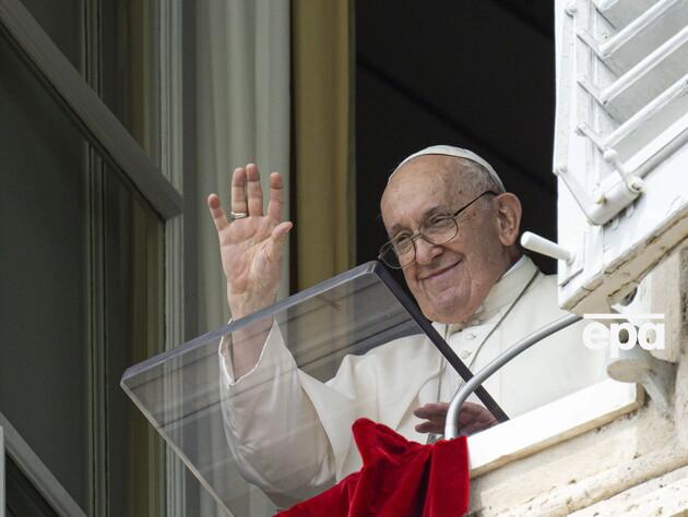 У папы римского обнаружили начальную почечную недостаточность