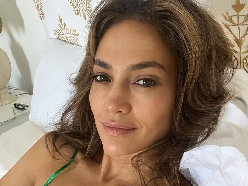 Лопес поздравила своих детей с 17-летием