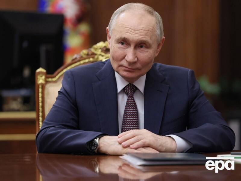 "Путин никогда не был избран на свободных выборах". В МИД Чехии считают, что глава Кремля боится Зеленского