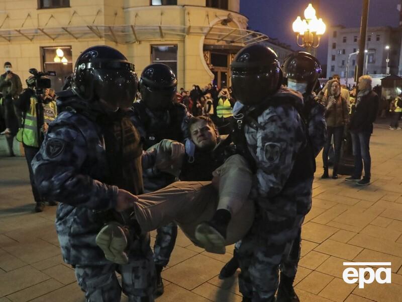 У Росії за антивоєнні акції за три роки затримали понад 20 тис. осіб – "ОВД-Инфо"