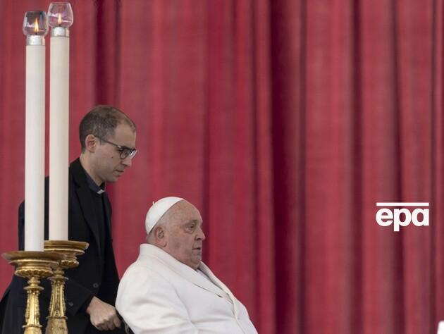 Находящийся в больнице папа римский вернулся к работе и уже звонил в Газу – Ватикан