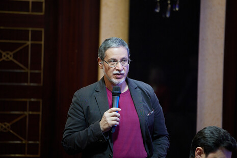 Стиль переговорів, як зі США, я зустрічав. Етапи виглядають так: наїзд – ескалація – деескалація. Далі – реальні умови