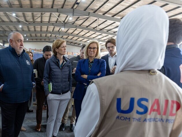 Суд зобов'язав адміністрацію Трампа оплатити рахунки підрядників USAID