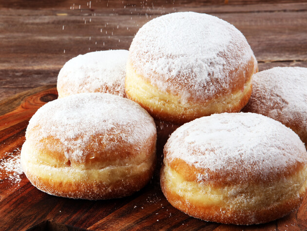Додайте це в тісто – і пончики вийдуть м'якими й пухкими. Рецепт швидкого десерту  