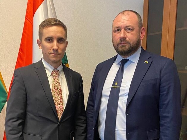 Украинский посол Шандор вручил копии верительных грамот в МИД Венгрии