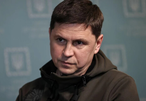 Украина, которую поучали, наставляя на демократию, стала надежной защитницей принципов демократии и свободы