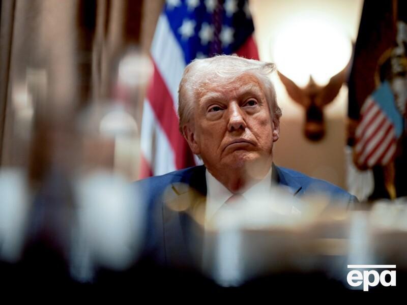 Трамп підтвердив запровадження мит на товари з Мексики, Канади й Китаю