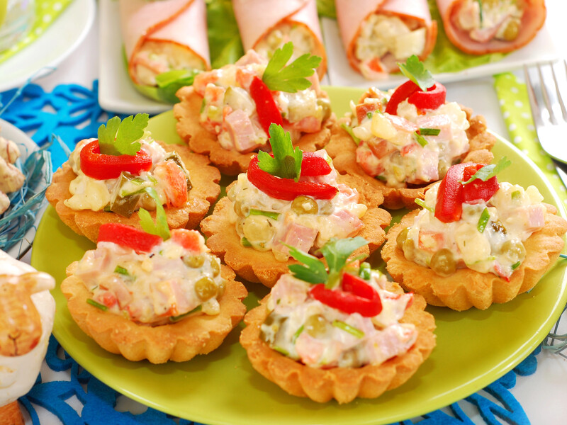 Не знаете, чем начинить тарталетки? Выберите лучший из пяти вкусных вариантов