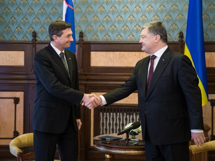 Порошенко поінформував президента Словенії Пахора про загострення на Донбасі