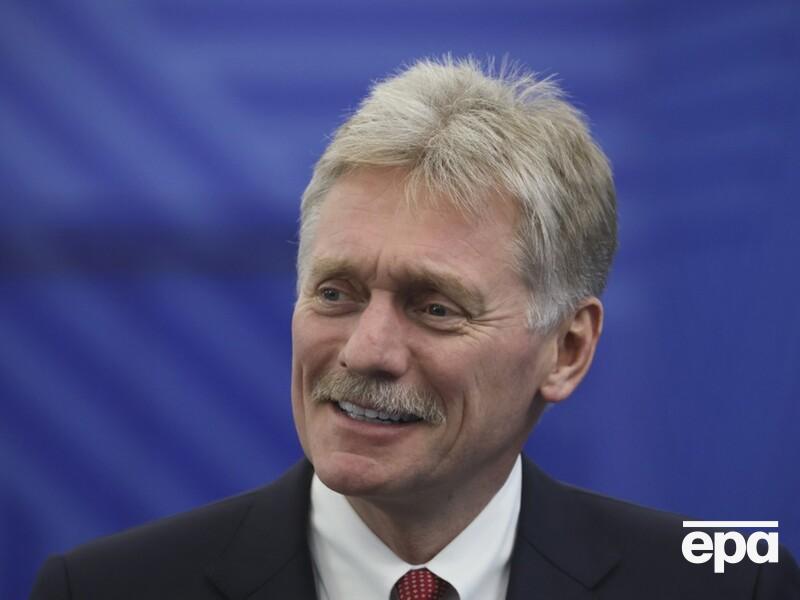 "Лучший вклад в дело мира". В Кремле прокомментировали остановку военной помощи Украине от США 