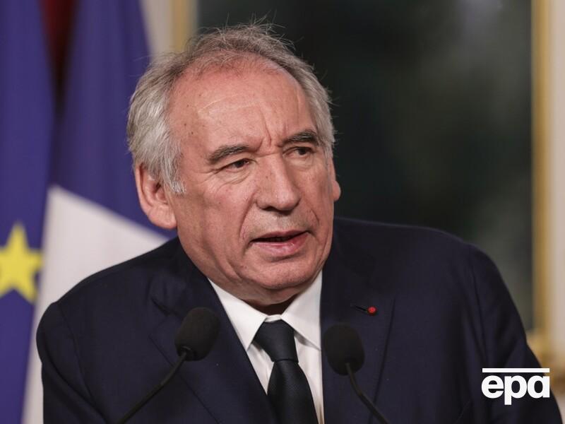 Европа должна объединить средства, чтобы компенсировать Украине остановленную помощь США – премьер Франции