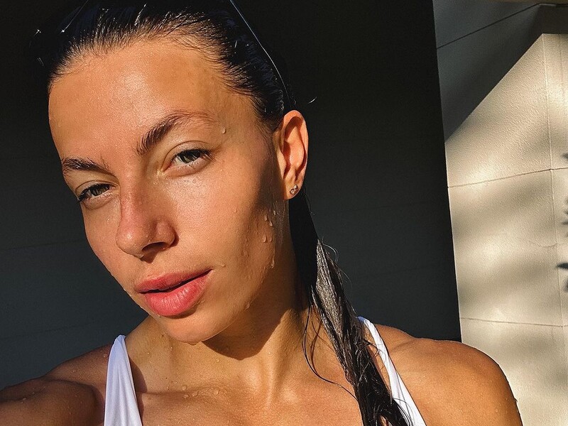 Бех-Романчук показала своего любимца и образ для тренировки