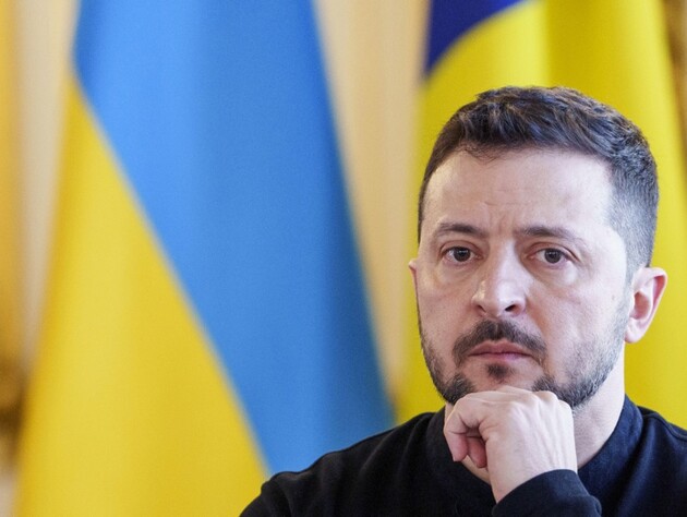 Военная помощь на паузе, пока Трамп не поймет, что Зеленский поддерживает мирные переговоры с РФ – WSJ